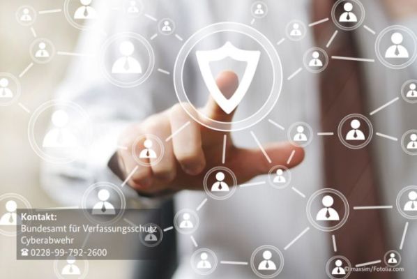 Die Aufnahme zeigt eine Person, die mit einem Finger auf eine gezeichnete Netzwerkstruktur hinweist (Quelle: Maxsim / fotolia.com (Adobe Stock)) Die Aufnahme zeigt eine Person, die mit einem Finger auf eine gezeichnete Netzwerkstruktur hinweist