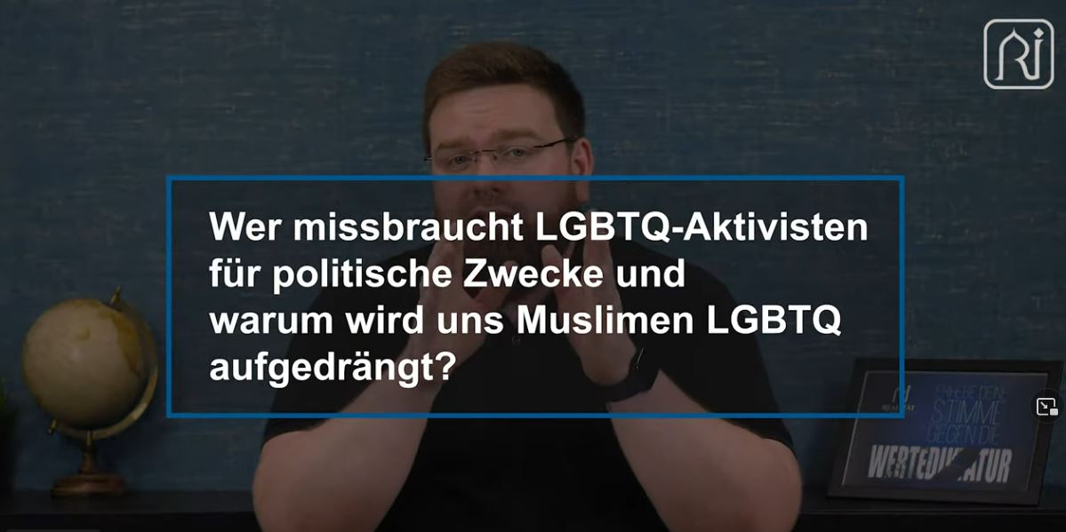 Schriftzug „Wer missbraucht LGBTQ-Aktivisten für politische Zwecke und warum wird uns Muslimen LGBTQ aufgedrängt?“ Schriftzug „Wer missbraucht LGBTQ-Aktivisten für politische Zwecke und warum wird uns Muslimen LGBTQ aufgedrängt?“